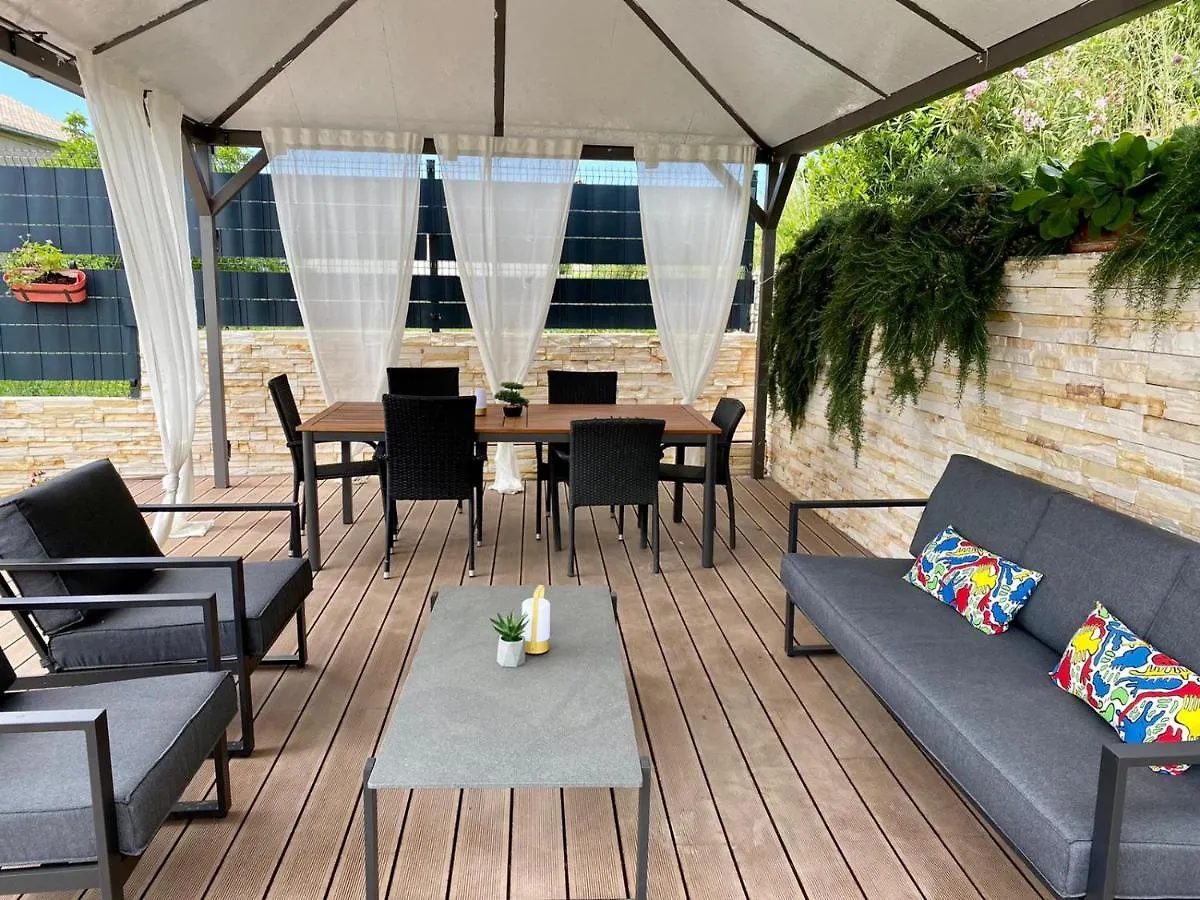 Villa Sunny Garden With Private Heated Pool Kastela Croatia
